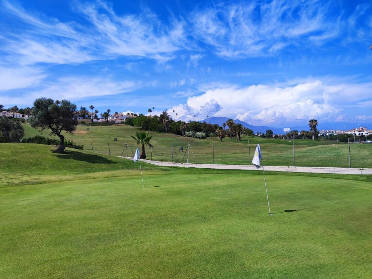 Apartament 15 First Line Penthouse With Wonderful Seaview Near Duquesa Golf Manilva Andalucia Zewnętrze zdjęcie